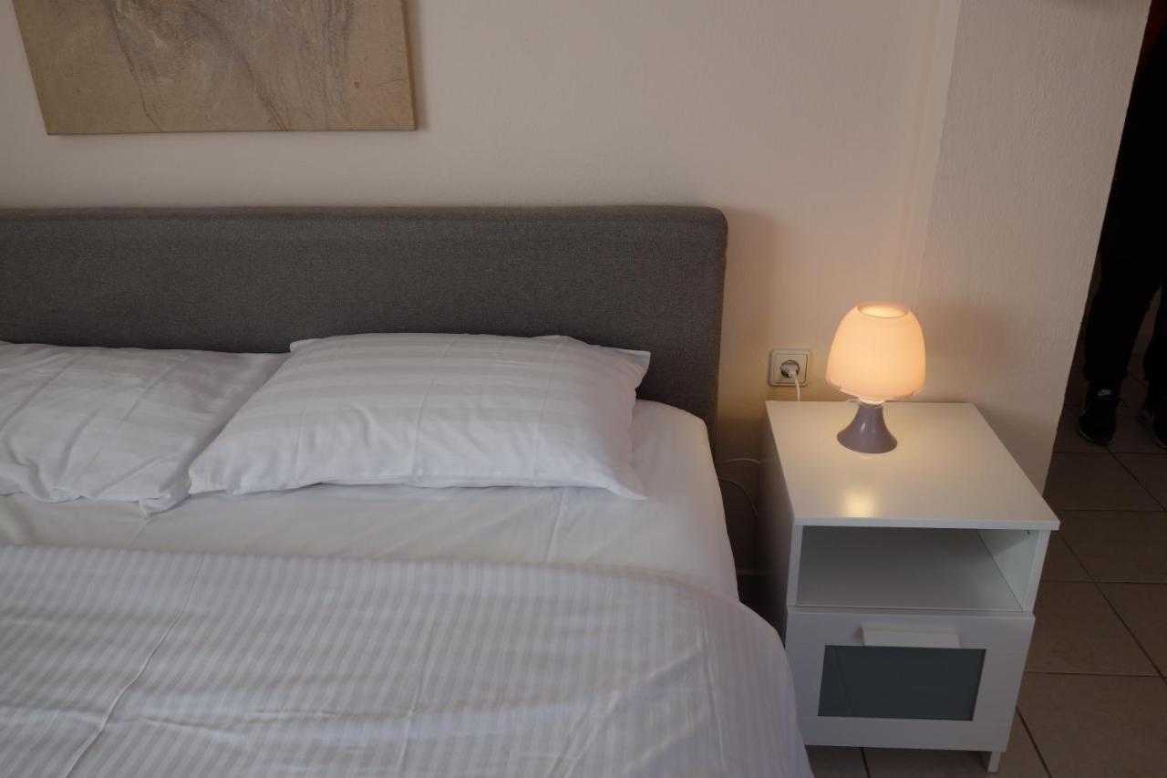 Kiki'S Cosy Apartments Nea Chili Bagian luar foto